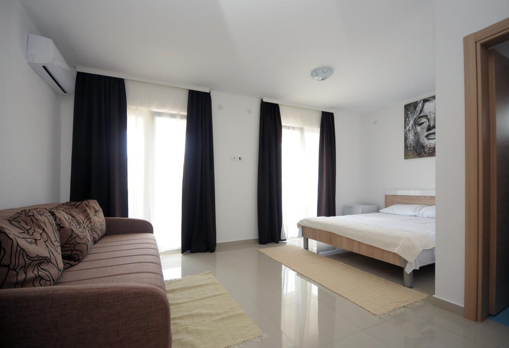 Apartments Vila Anastasia Budva Bilik gambar