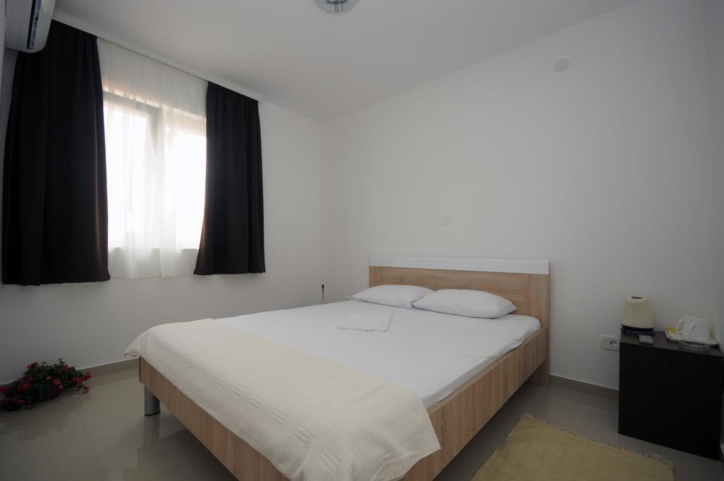Apartments Vila Anastasia Budva Bilik gambar